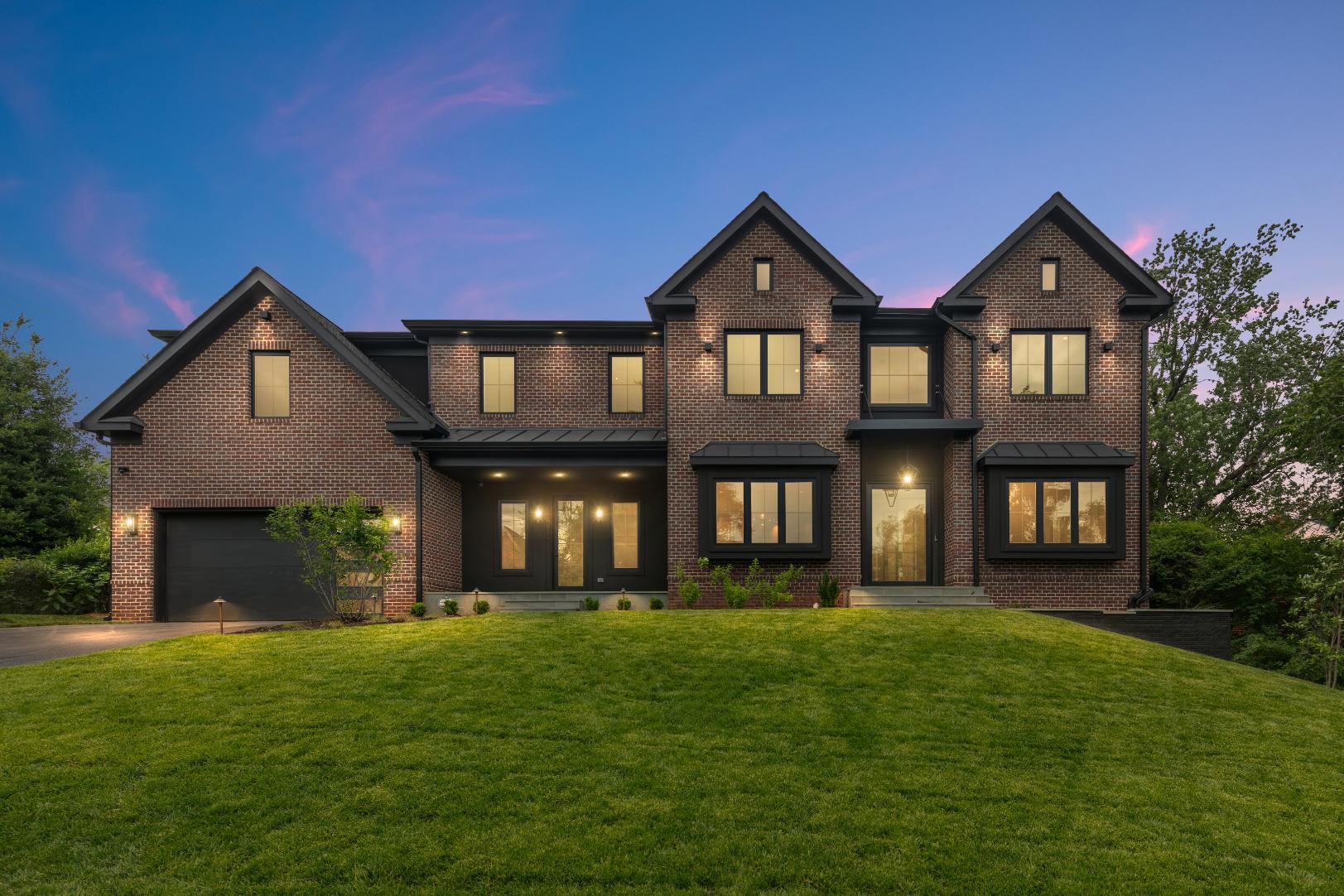 McLean Contemporary_Facade by August Homes